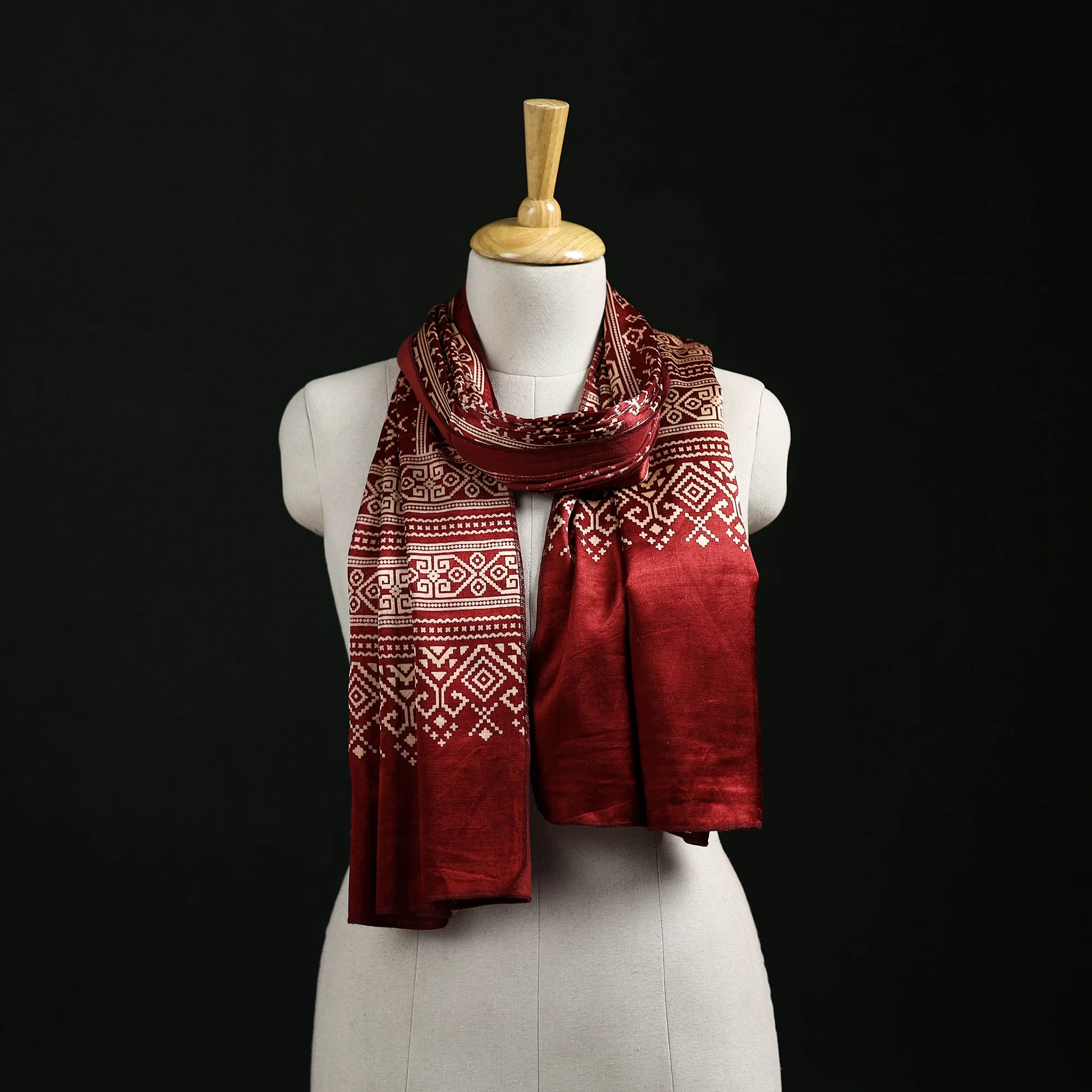 Silk Embroidered Stole